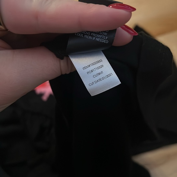 Torrid Black Heart Lips Babydoll Tee Size 3 - Picture 10 of 10